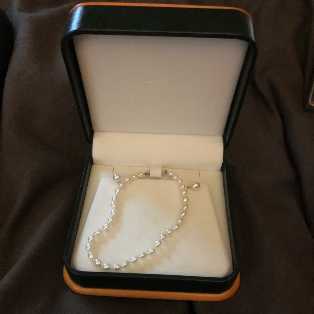 Children’s pearl necklace and earring set